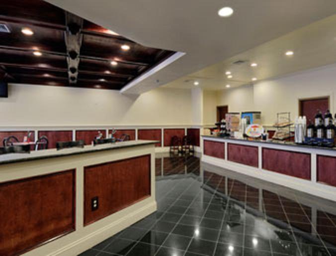 Super 8 By Wyndham Danville Restaurante foto